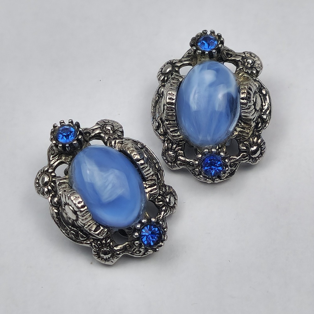 Vintage Faux Moonglow Cabochon Clip On Earrings Silver Tone Rhinestone